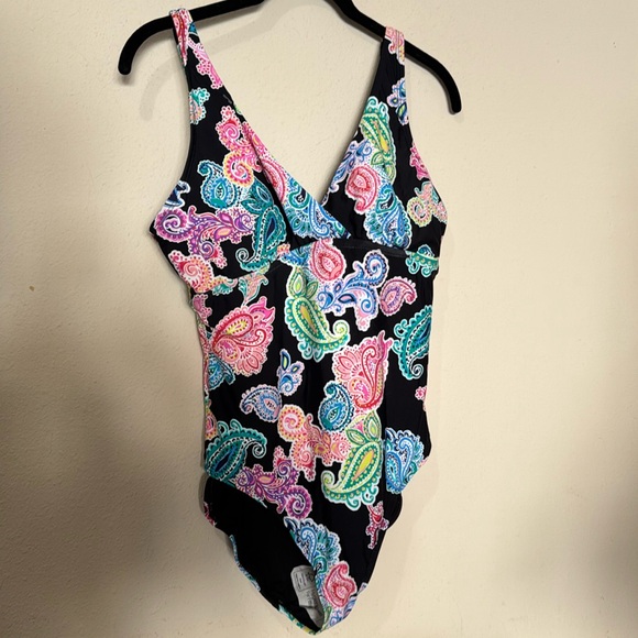 Leilani Poolside Paisley Kauai One Piece Swimsuit 10 NWT - Picture 3 of 6